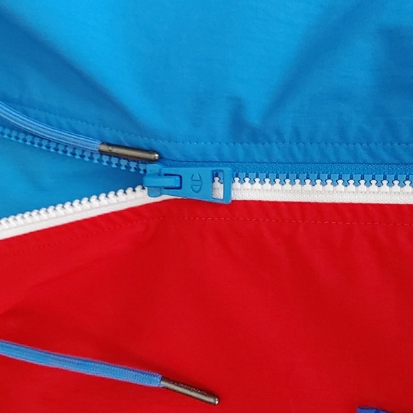 Nwot Women's Colorblock Oversized Cropped Jacket Size Medium - Picture 6 of 16